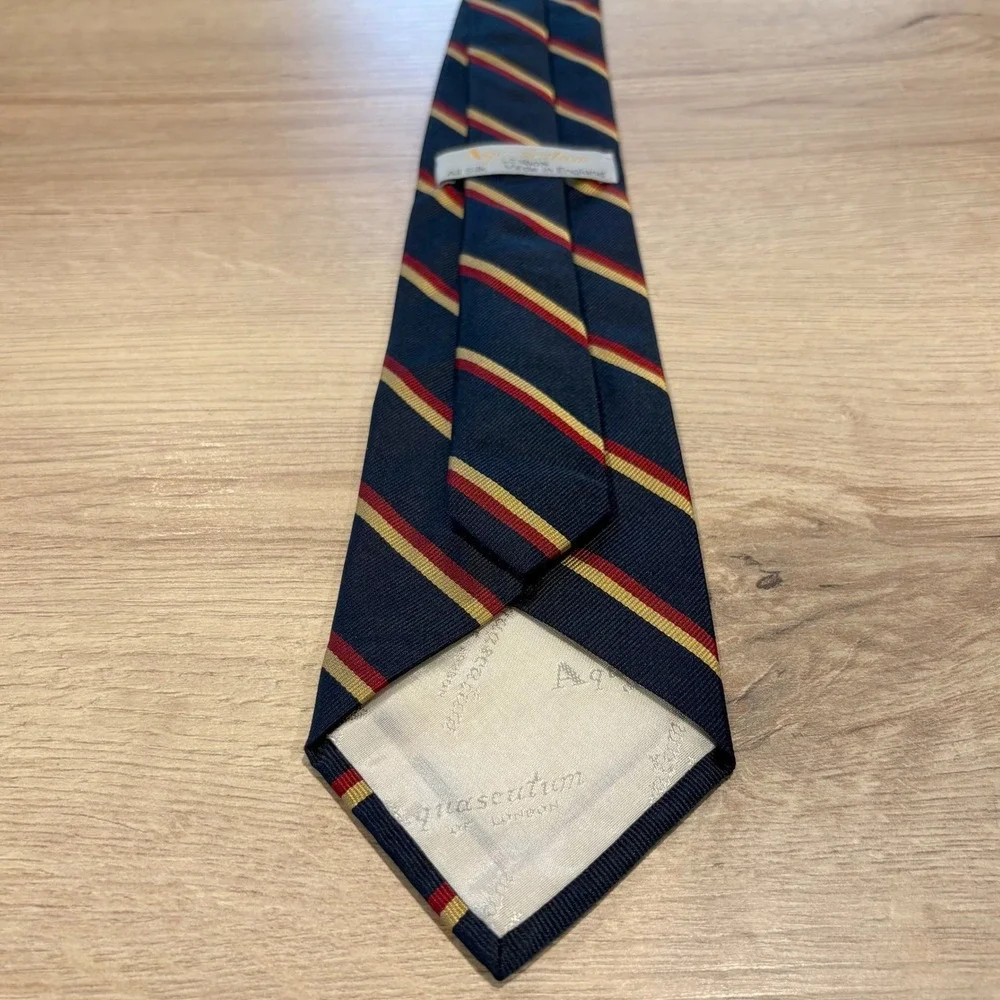 Aquascutum London Mens Silk Tie Navy Red Gold Striped Made in England Regimental
